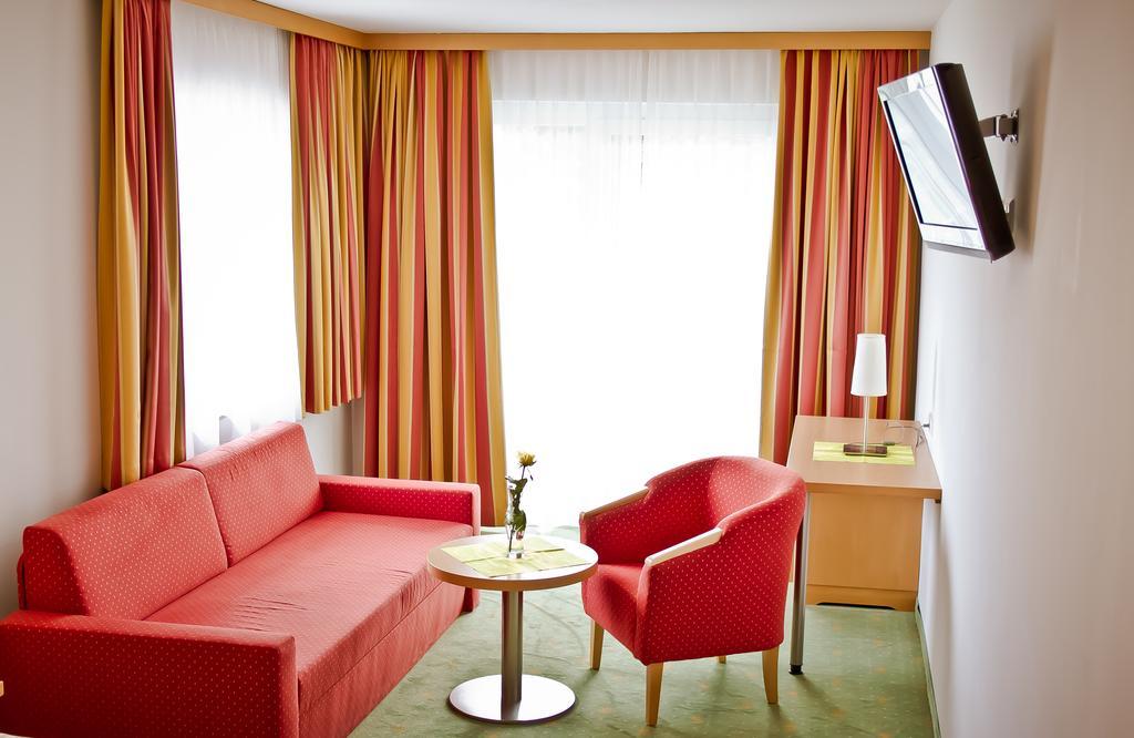 Der Thomashof Hotell Sankt Jakob im Rosental Exteriör bild