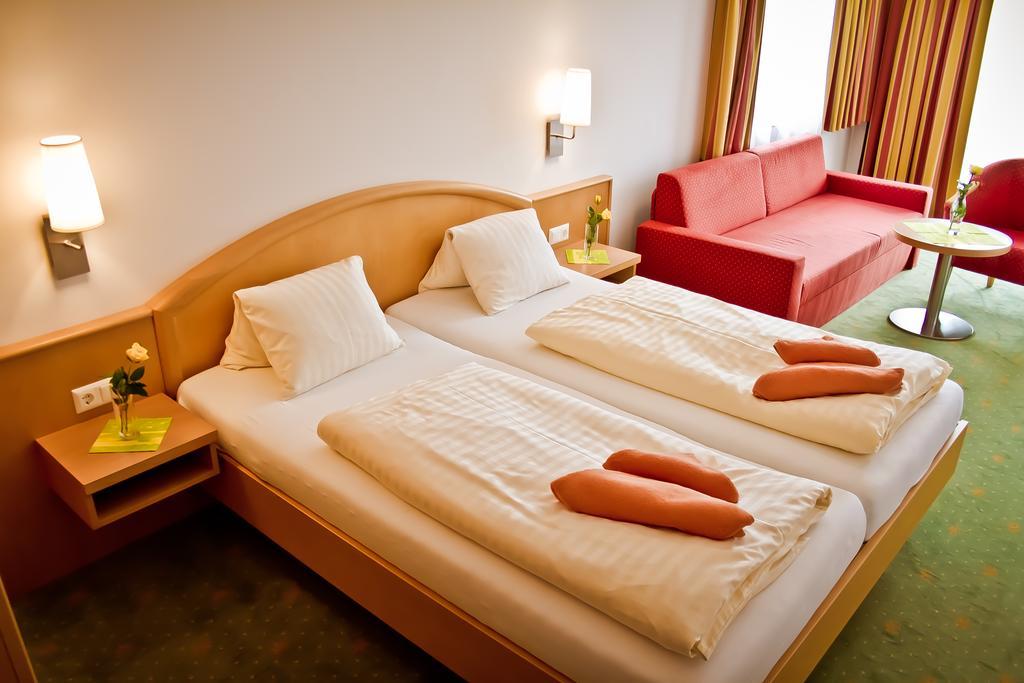 Der Thomashof Hotell Sankt Jakob im Rosental Exteriör bild